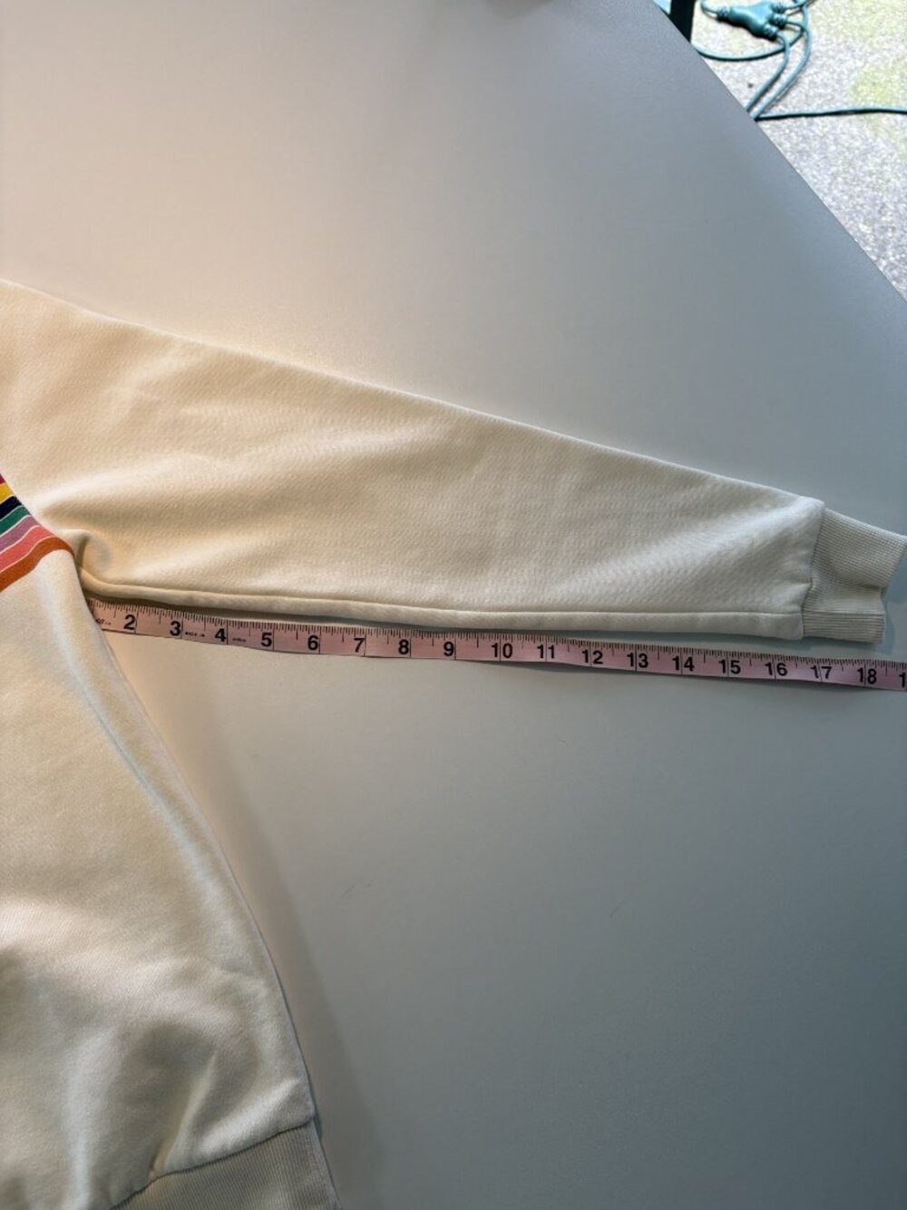 Retro Rainbow Stripe Sweatshirt Cream XS Vintage Style Cozy Pullover - Picture 7 of 7